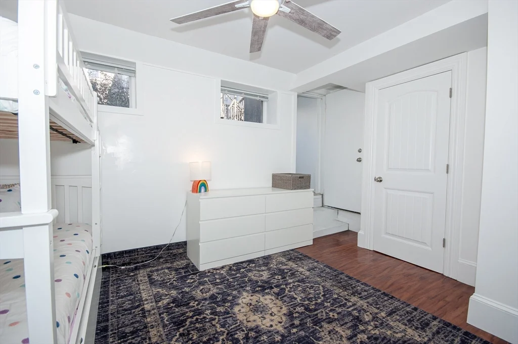 2 bed, 1 bath apartment for rent at 466 East 3rd St Unit 1, South Boston — photo 12 of 15