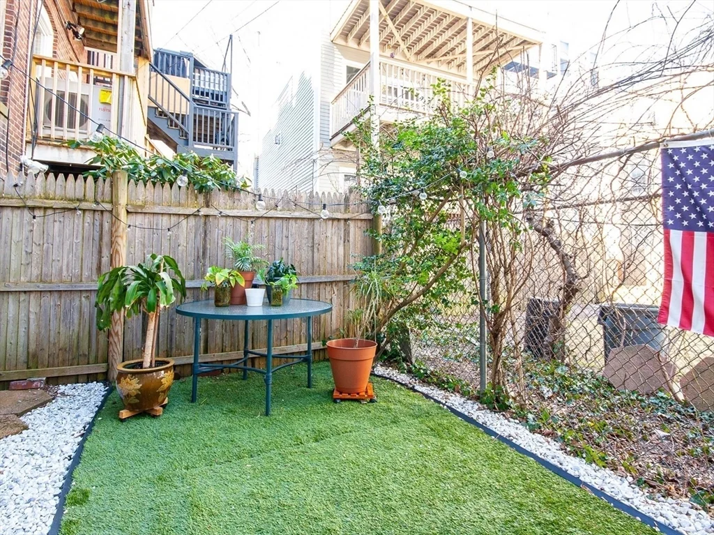 2 bed, 1 bath apartment for rent at 466 East 3rd St Unit 1, South Boston — photo 10 of 15