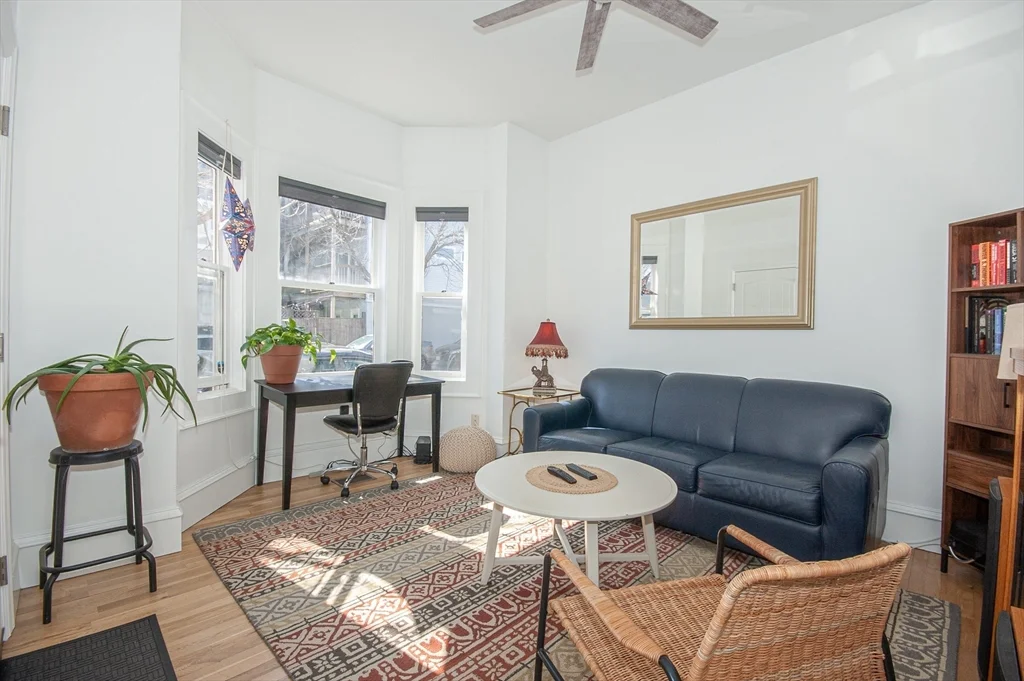 2 bed, 1 bath apartment for rent at 466 East 3rd St Unit 1, South Boston — photo 2 of 15