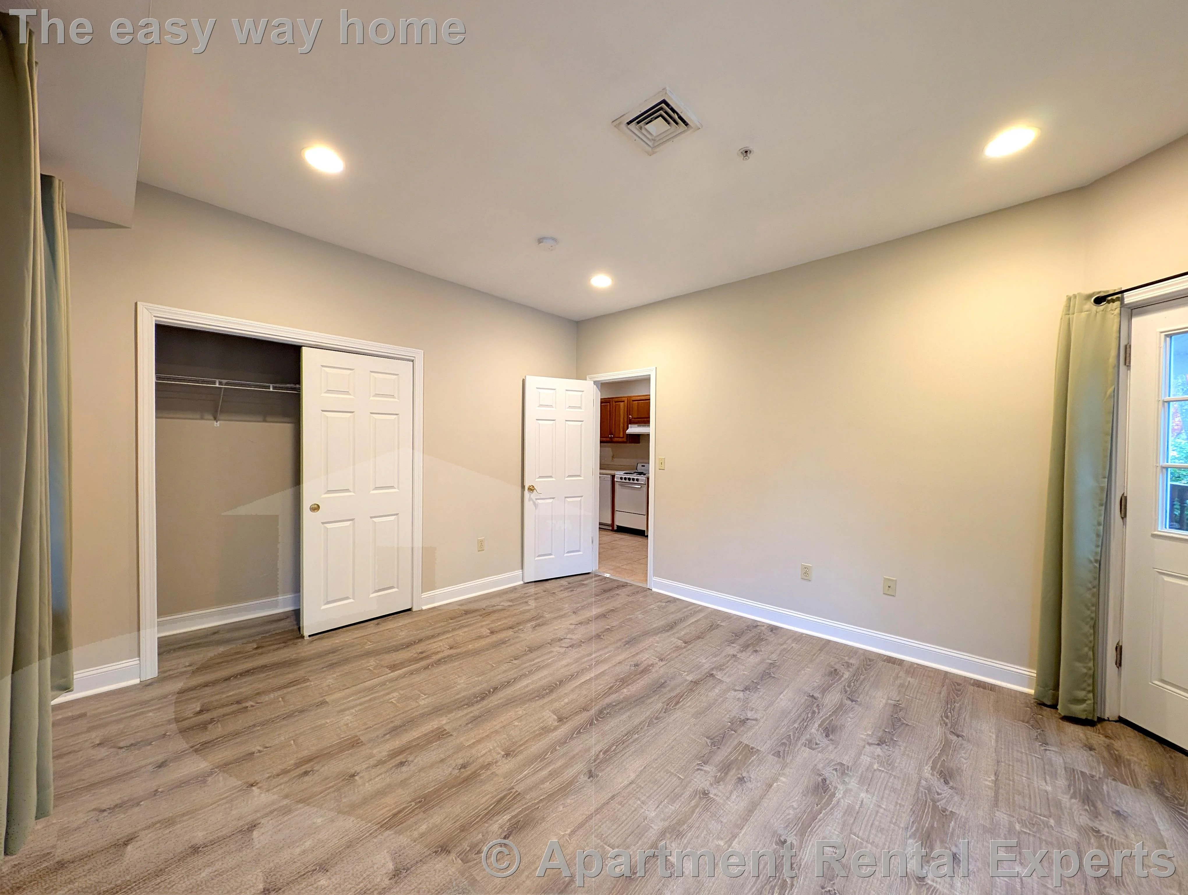 1 bed, 1 bath apartment for rent at 466 Green St Unit 2, Central Square — photo 4 of 9