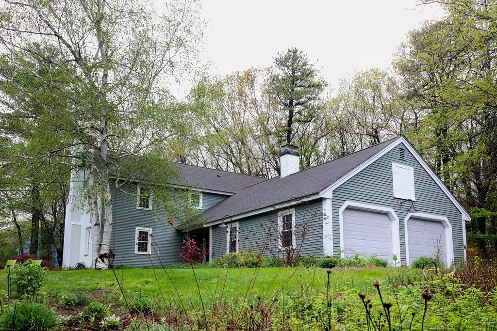 4 bed, 2 bath apartment for rent at 466 Longley Rd, Groton — photo 1 of 29