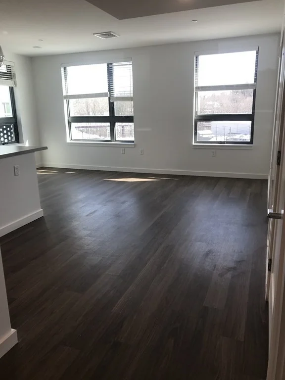 2 bed, 1 bath apartment for rent at 466 River St Unit 301, Mattapan — photo 3 of 19