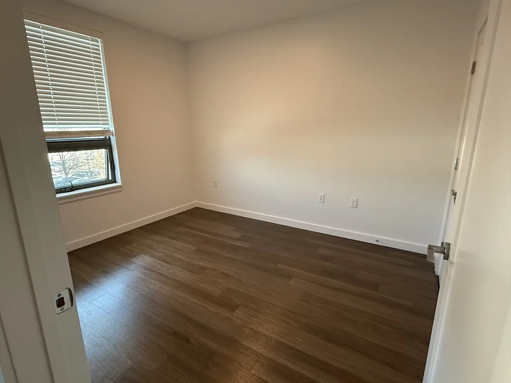 2 bed, 1 bath apartment for rent at 466 River St Unit 308, Mattapan — photo 3 of 17