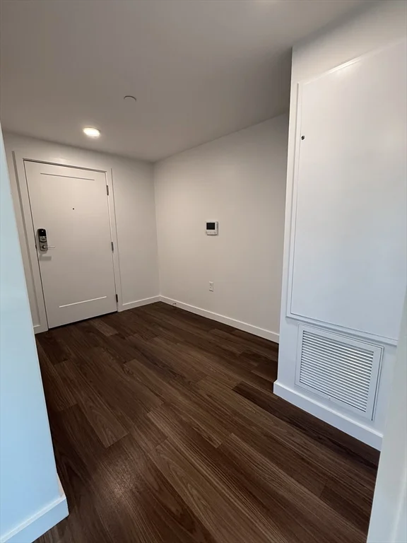 2 bed, 1 bath apartment for rent at 466 River St Unit 528, Mattapan — photo 5 of 19