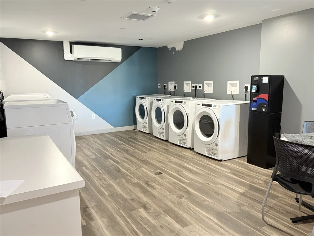 2 bed, 1 bath apartment for rent at 466 River St Unit 623, Mattapan — photo 11 of 14