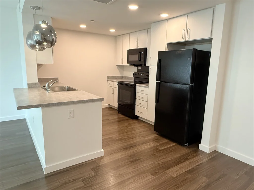 2 bed, 1 bath apartment for rent at 466 River St Unit 623, Mattapan