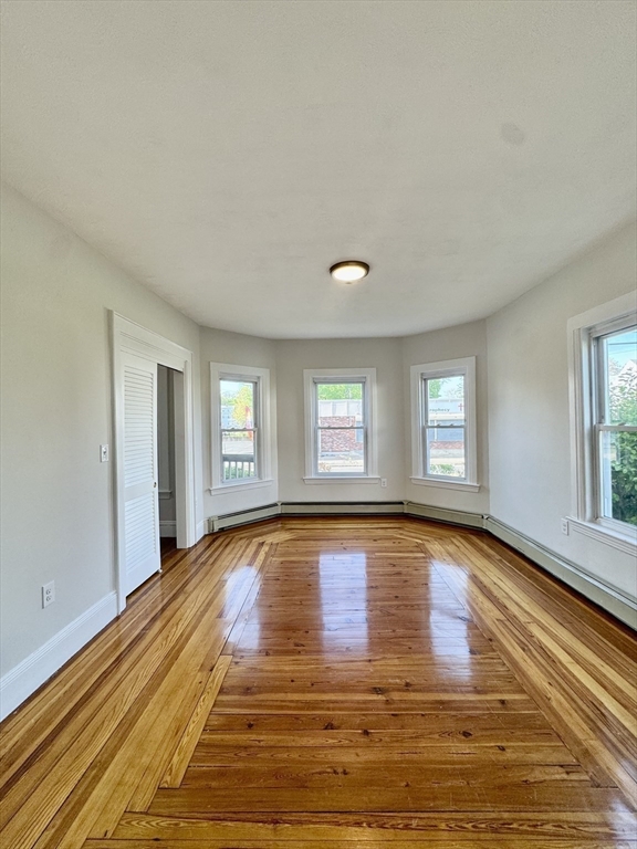 4 bed, 1 bath apartment for rent at 467 Crescent St Unit 1, Brockton — photo 9 of 19