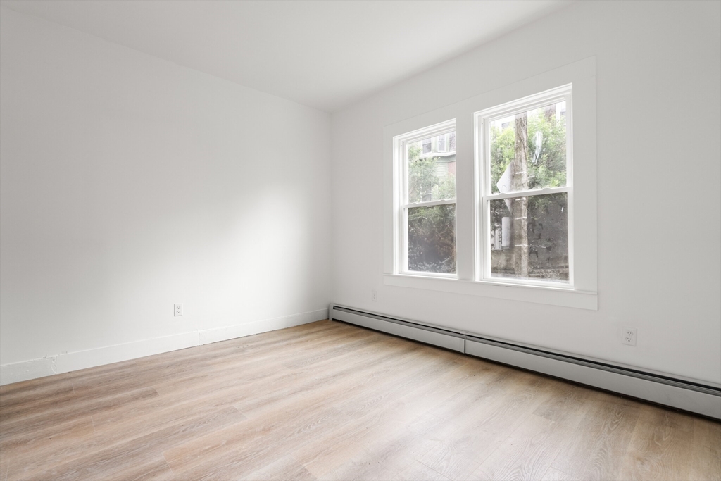 1 bed, 1 bath apartment for rent at 467 E 3rd St Unit 1, South Boston — photo 12 of 18