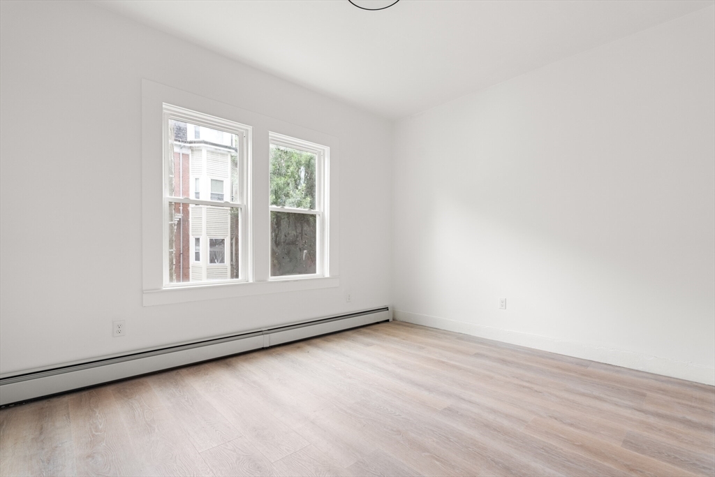 1 bed, 1 bath apartment for rent at 467 E 3rd St Unit 1, South Boston — photo 11 of 18