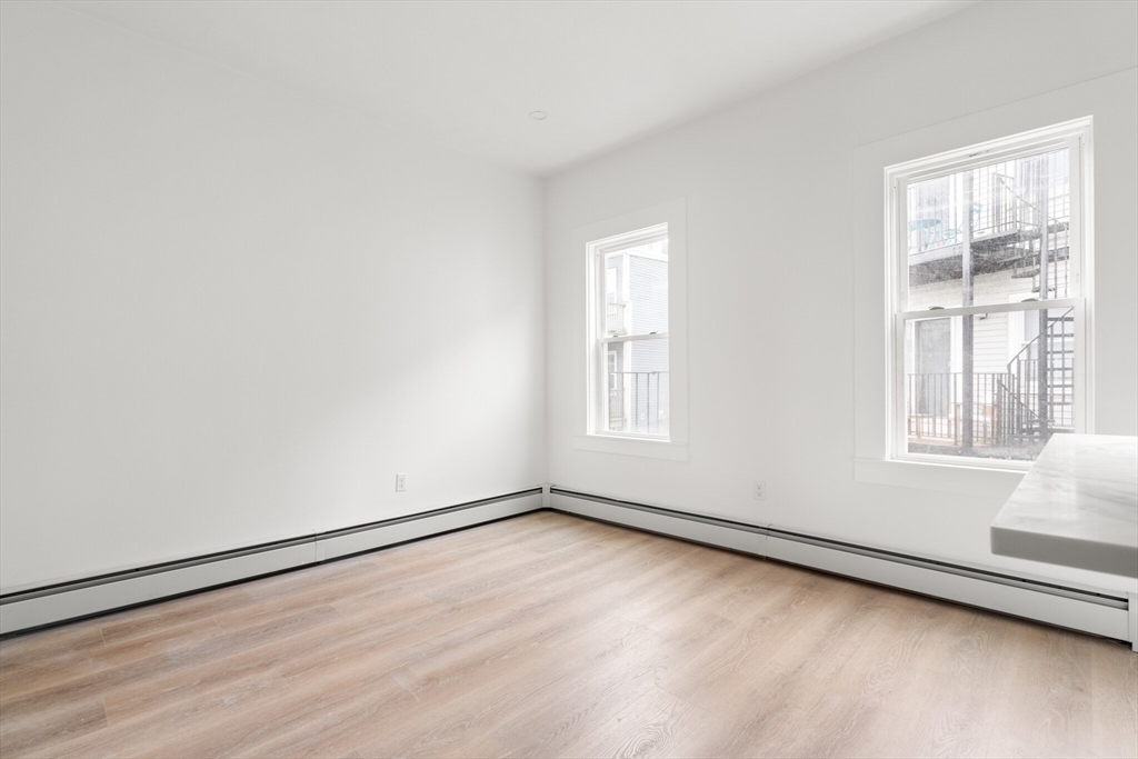 1 bed, 1 bath apartment for rent at 467 E 3rd St Unit 1, South Boston — photo 9 of 18