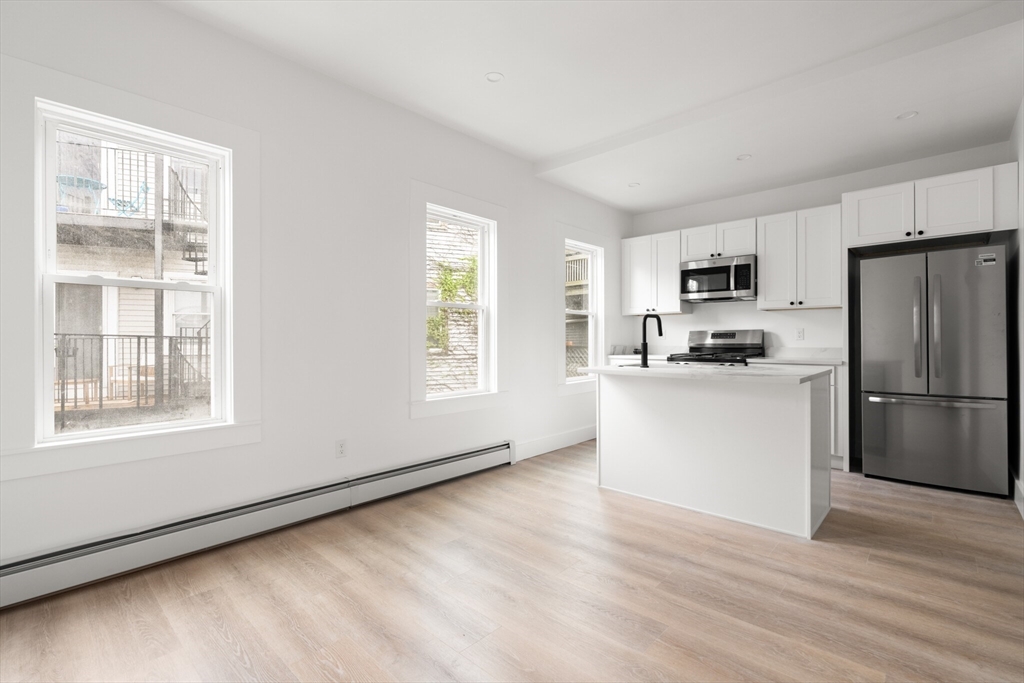 1 bed, 1 bath apartment for rent at 467 E 3rd St Unit 1, South Boston — photo 8 of 18