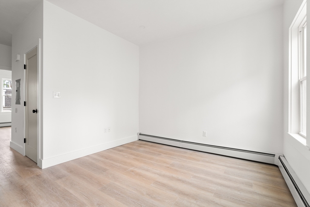 2 bed, 1 bath apartment for rent at 467 E 3rd St Unit 3, South Boston — photo 8 of 19