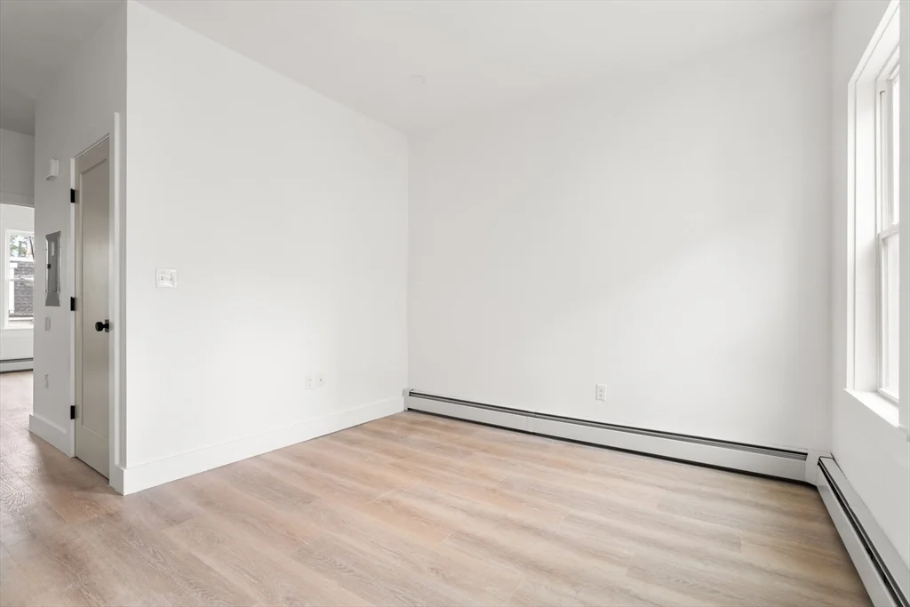 2 bed, 1 bath apartment for rent at 467 E 3rd St Unit 3, South Boston — photo 8 of 19