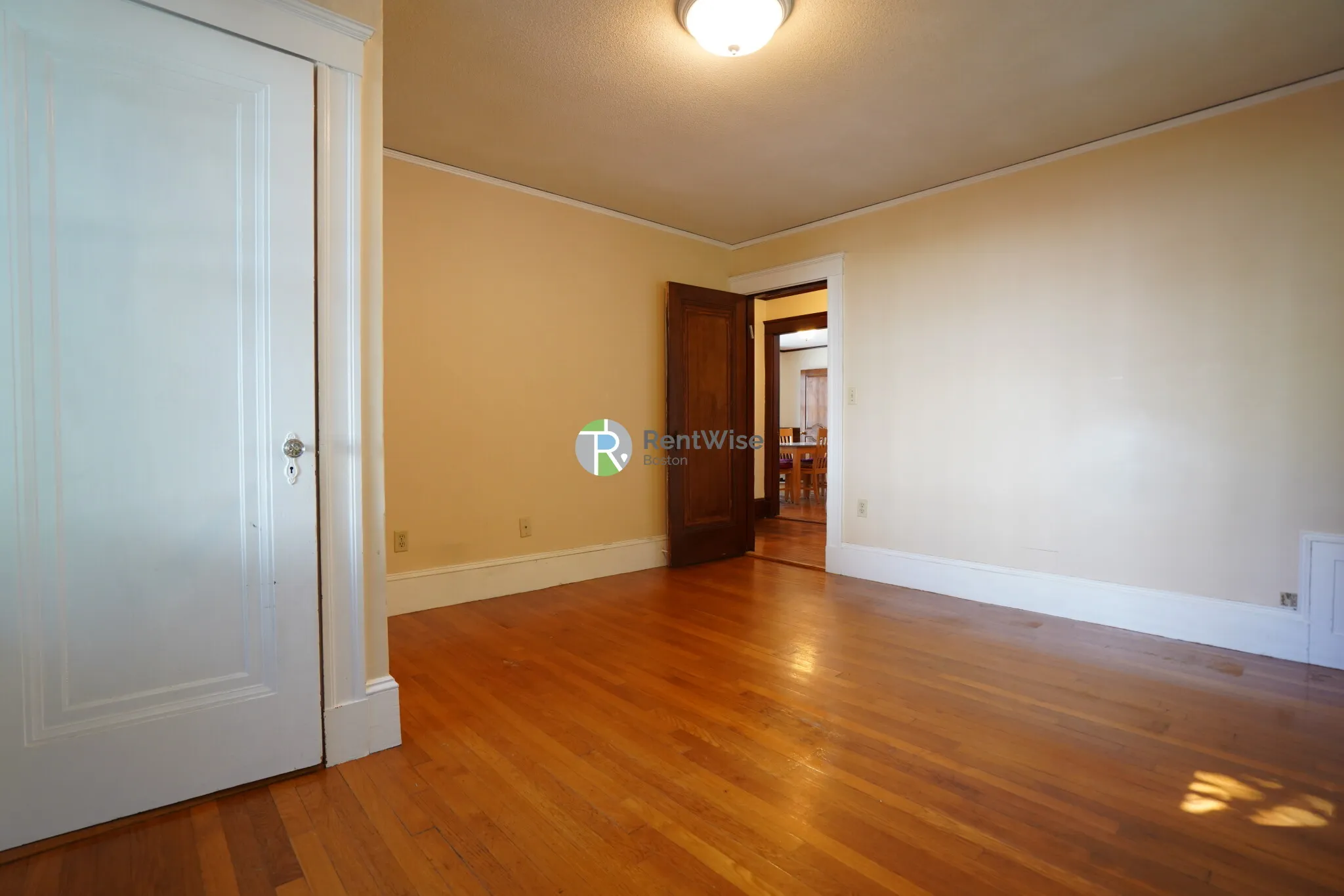 3 bed, 1 bath apartment for rent at 467 Washington St Unit 1, Brighton — photo 15 of 19