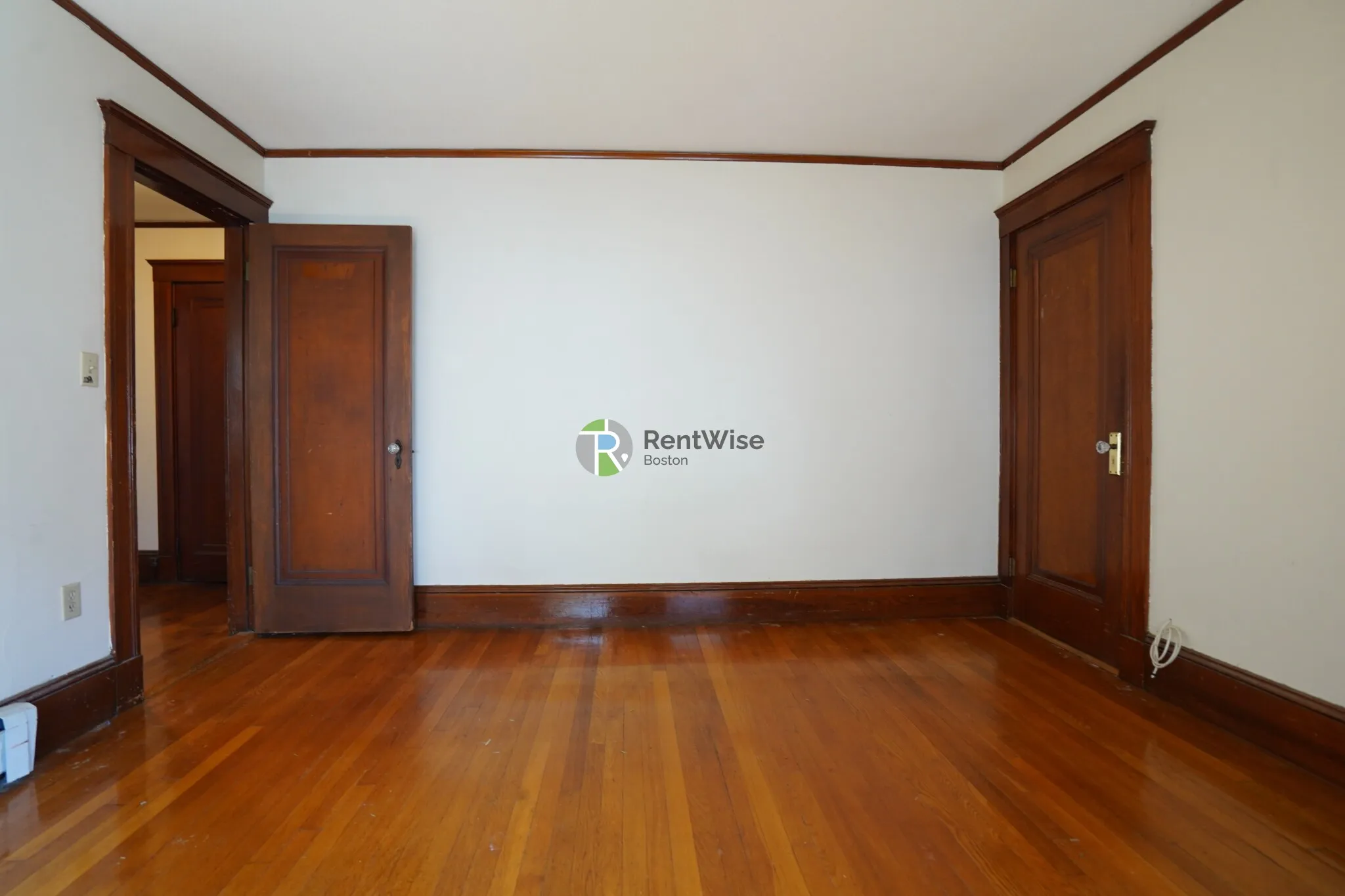 3 bed, 1 bath apartment for rent at 467 Washington St Unit 2, Brighton — photo 11 of 19