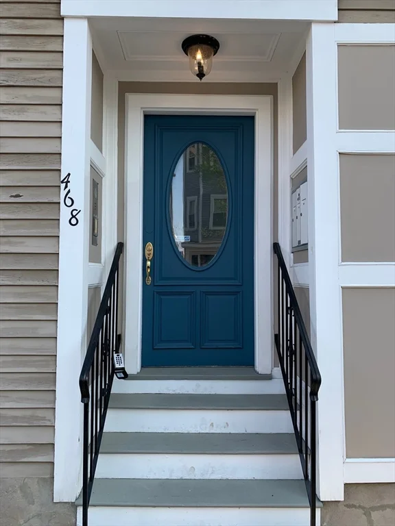 2 bed, 2 bath apartment for rent at 468 7th St Unit 1, South Boston