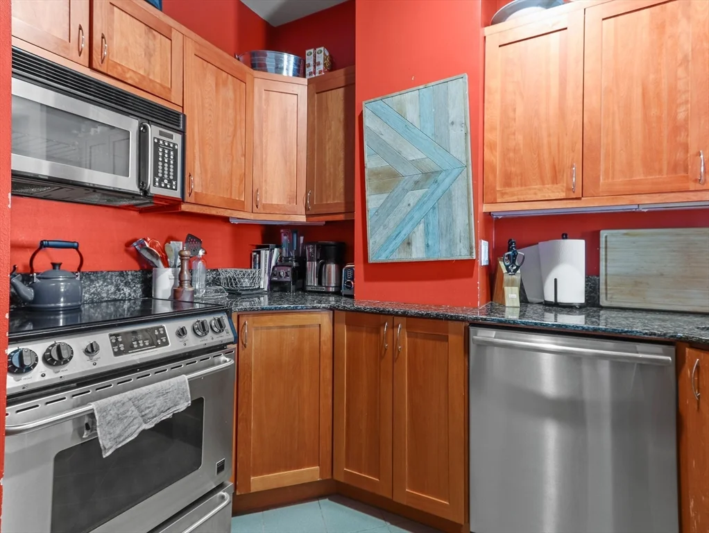 2 bed, 1 bath apartment for rent at 468 Massachusetts Ave Unit 3, South End — photo 8 of 20