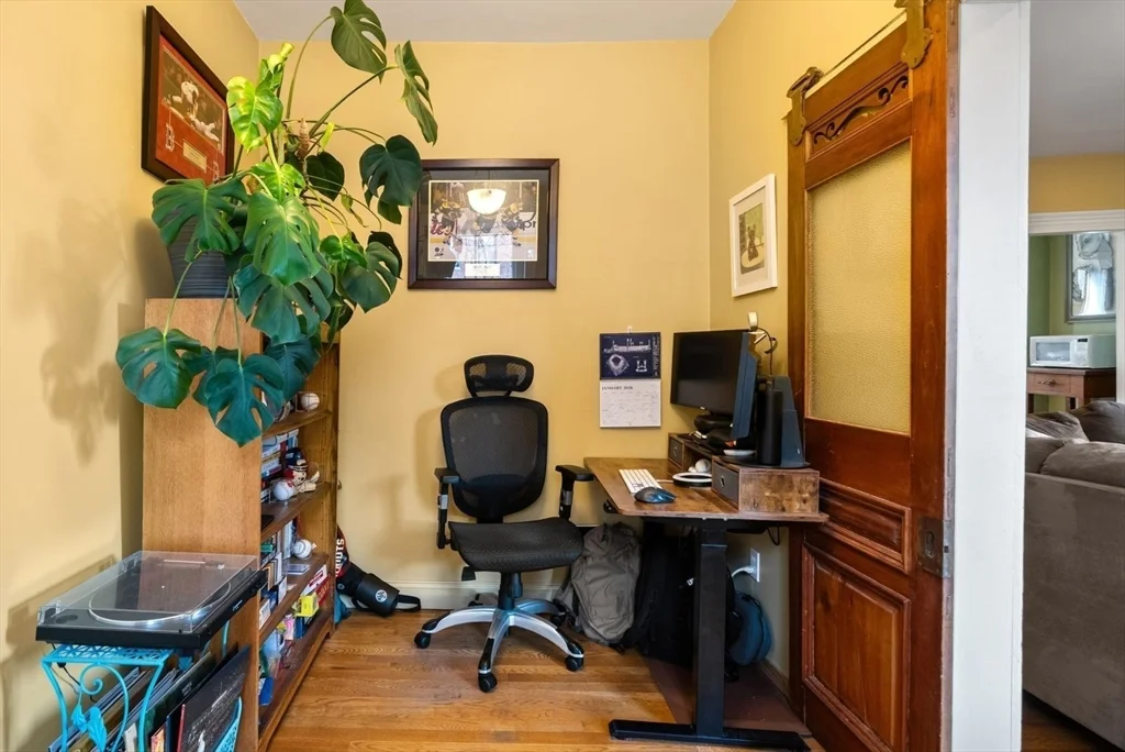 2 bed, 1 bath apartment for rent at 468 Shawmut Ave Unit 2, South End — photo 5 of 30