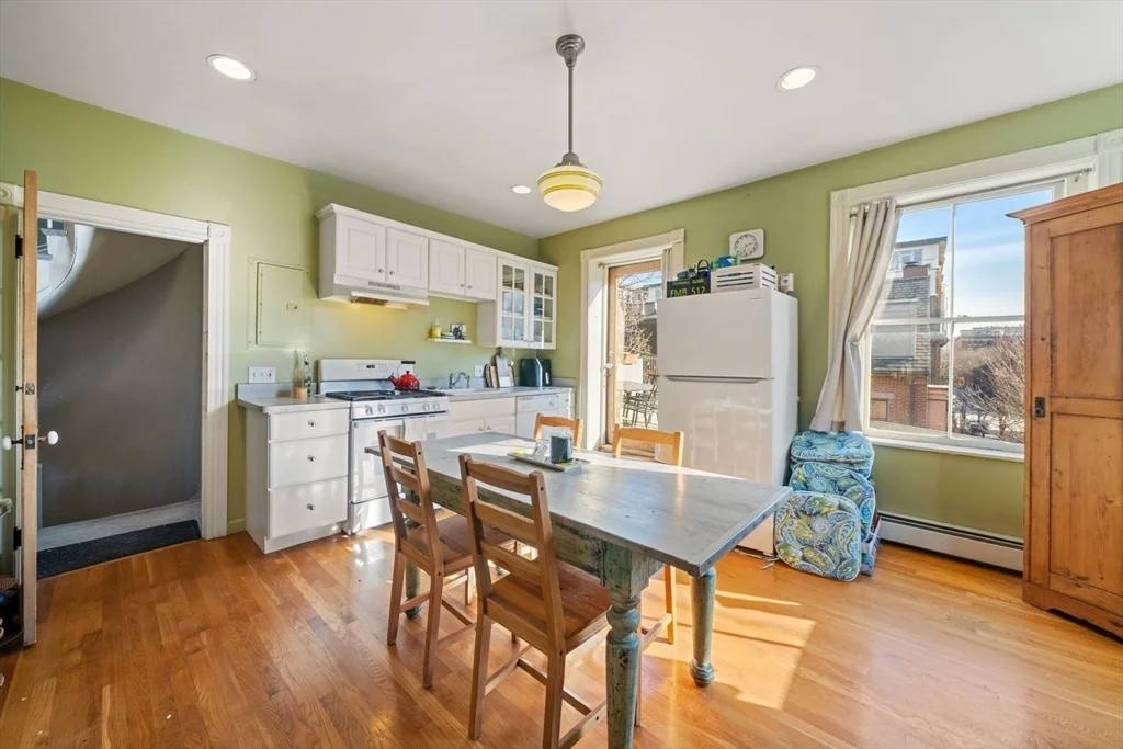 2 bed, 1 bath apartment for rent at 468 Shawmut Ave Unit 2, South End — photo 9 of 30