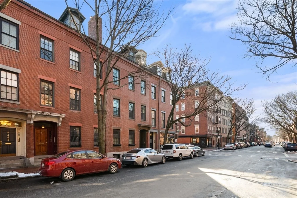 2 bed, 1 bath apartment for rent at 468 Shawmut Ave Unit 2, South End — photo 28 of 30