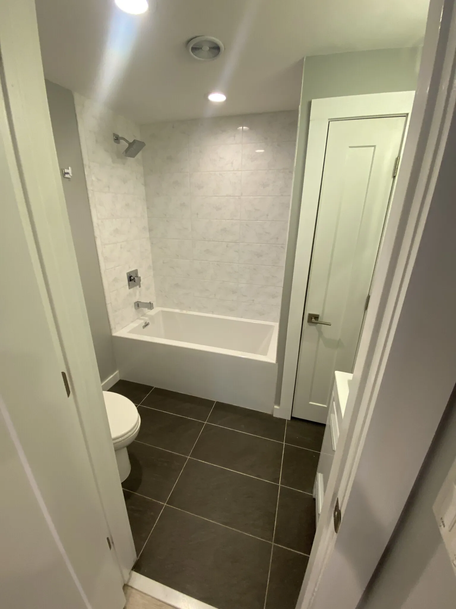 3 bed, 3 bath apartment for rent at 469 Massachusetts Ave Unit 1, South End — photo 24 of 39