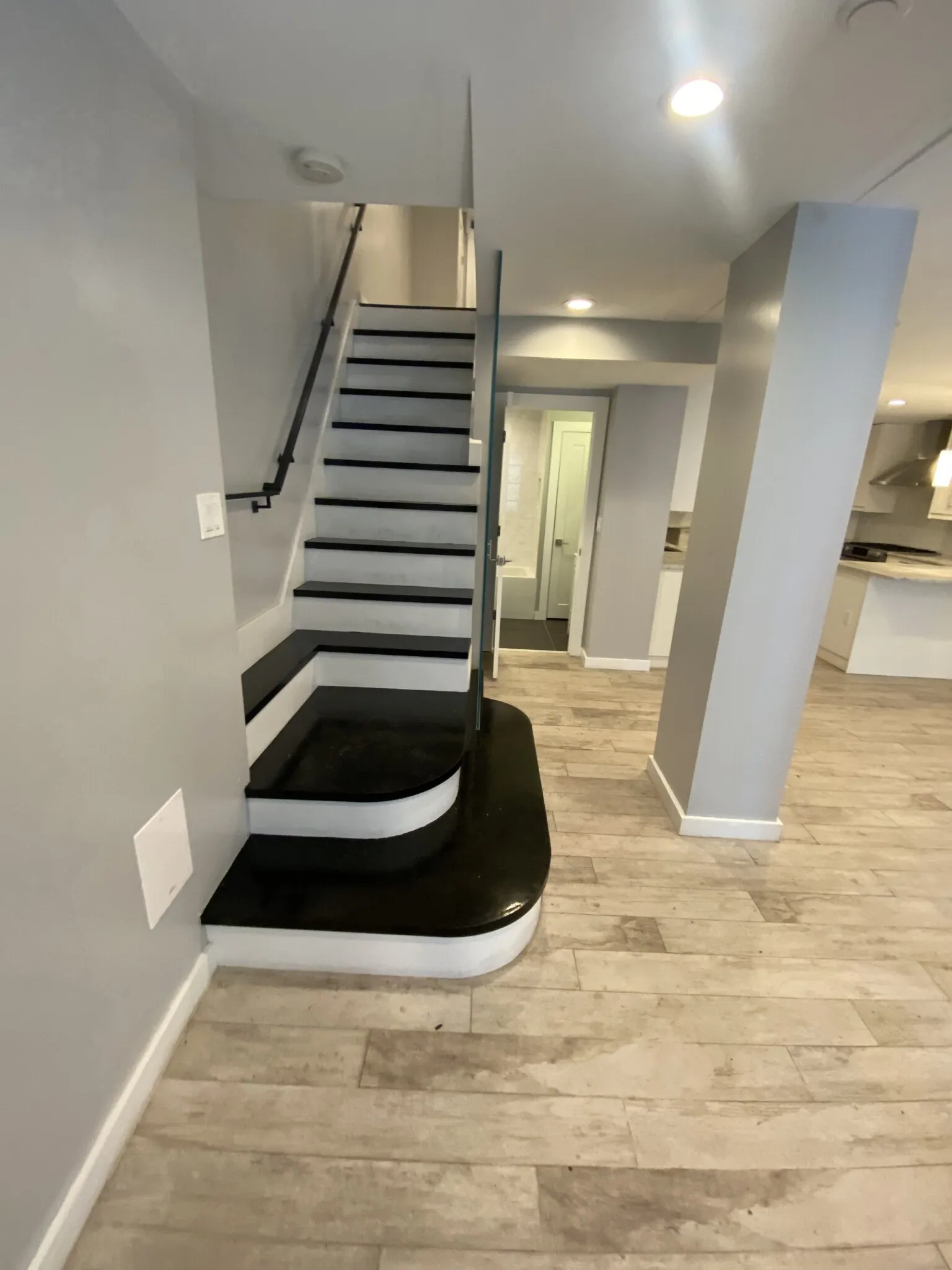 3 bed, 3 bath apartment for rent at 469 Massachusetts Ave Unit 1, South End — photo 34 of 39