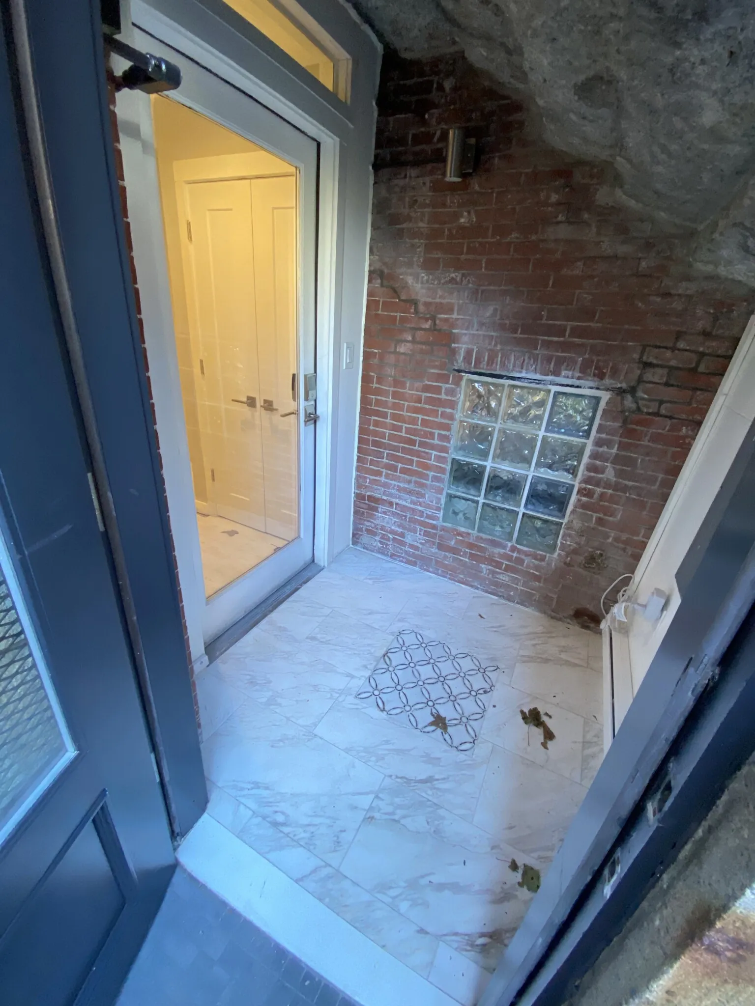 3 bed, 3 bath apartment for rent at 469 Massachusetts Ave Unit 1, South End — photo 2 of 39