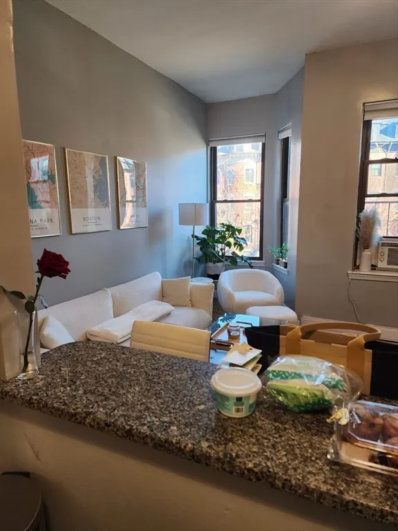 3 bed, 1 bath apartment for rent at 469 Massachusetts Ave Unit 3, Roxbury — photo 7 of 28