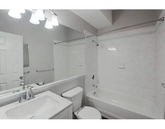 3 bed, 1 bath apartment for rent at 469 Massachusetts Ave Unit 3, Roxbury — photo 9 of 28