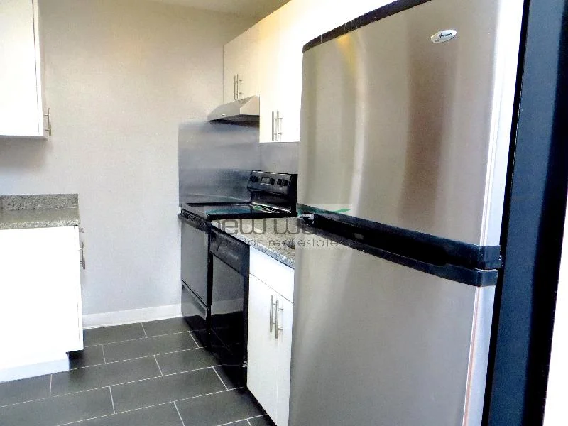 2 bed, 1 bath apartment for rent at 469 Massachusetts Ave Unit 5, South End — photo 9 of 21