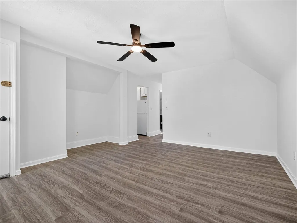 2 bed, 1 bath apartment for rent at 469 Medford St Unit 3, Winter Hill — photo 4 of 13