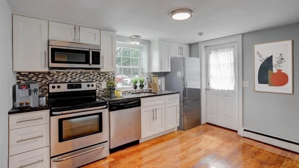 1 bed, 1 bath apartment for rent at 469 Sea St Unit 1, Quincy
