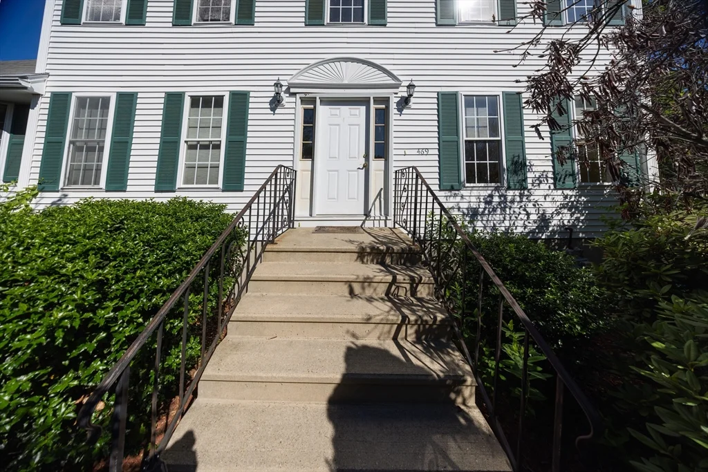 3 bed, 2 bath apartment for rent at 469 Walnut St, Shrewsbury — photo 29 of 34