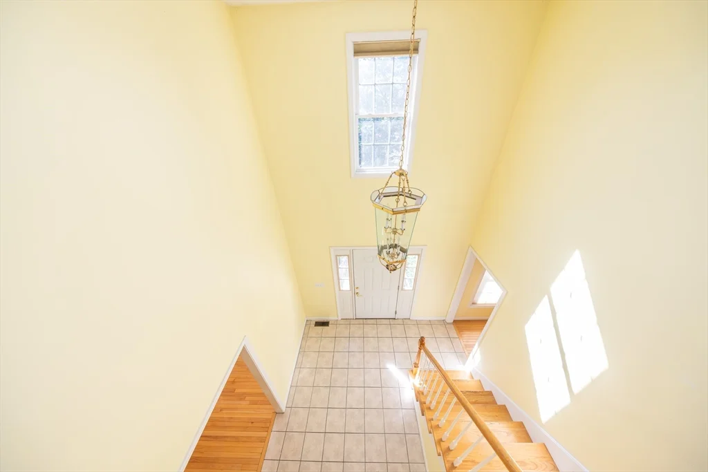 3 bed, 2 bath apartment for rent at 469 Walnut St, Shrewsbury — photo 13 of 34