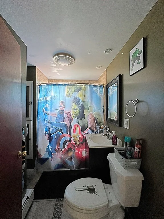 3 bed, 1 bath apartment for rent at 469 Windsor St Unit 2, Wellington-Harrington — photo 8 of 8