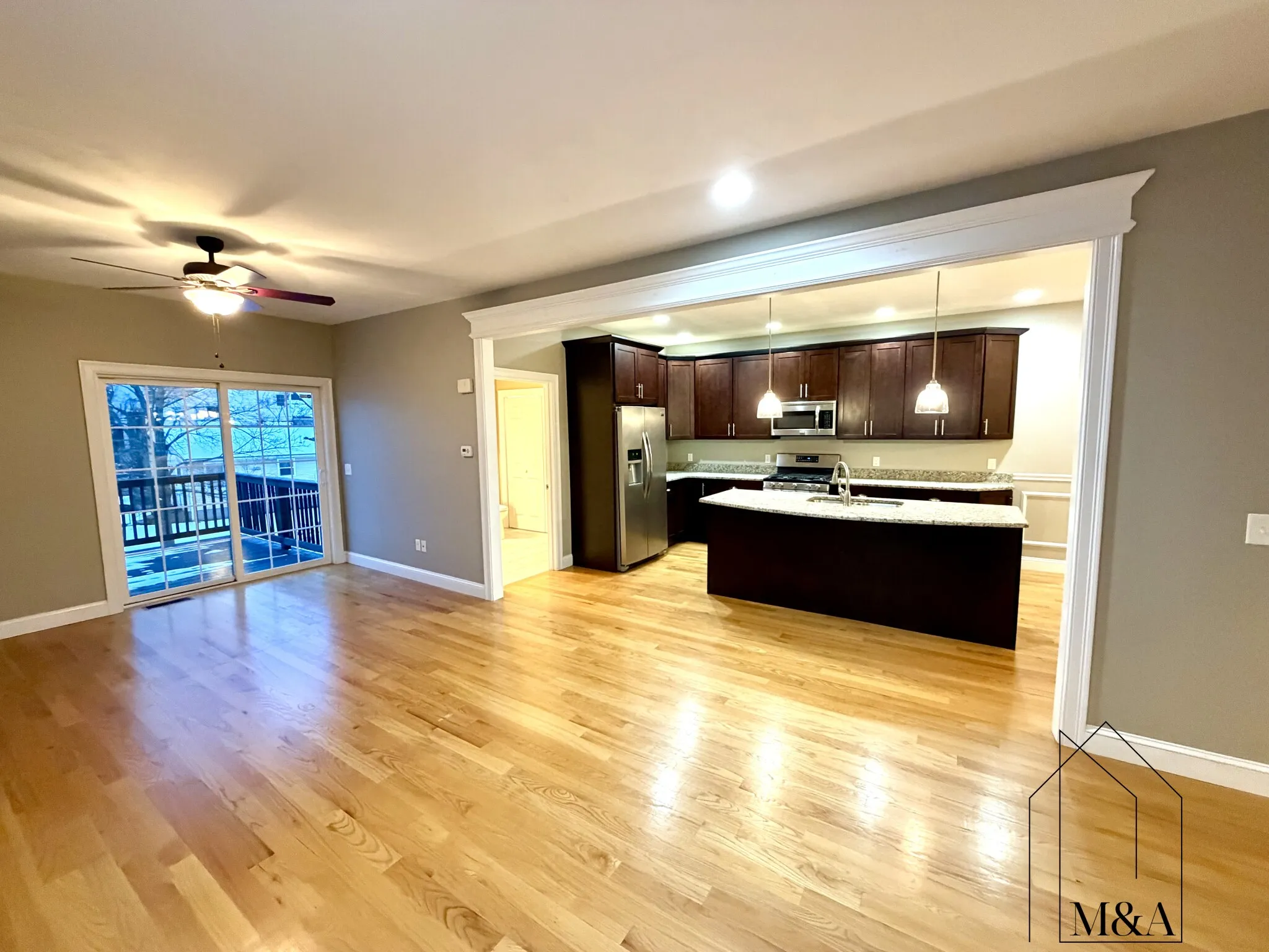 4 bed, 3.5 bath apartment for rent at 46B Dominion Rd Unit 46B, Booth Apartments Area — photo 3 of 36