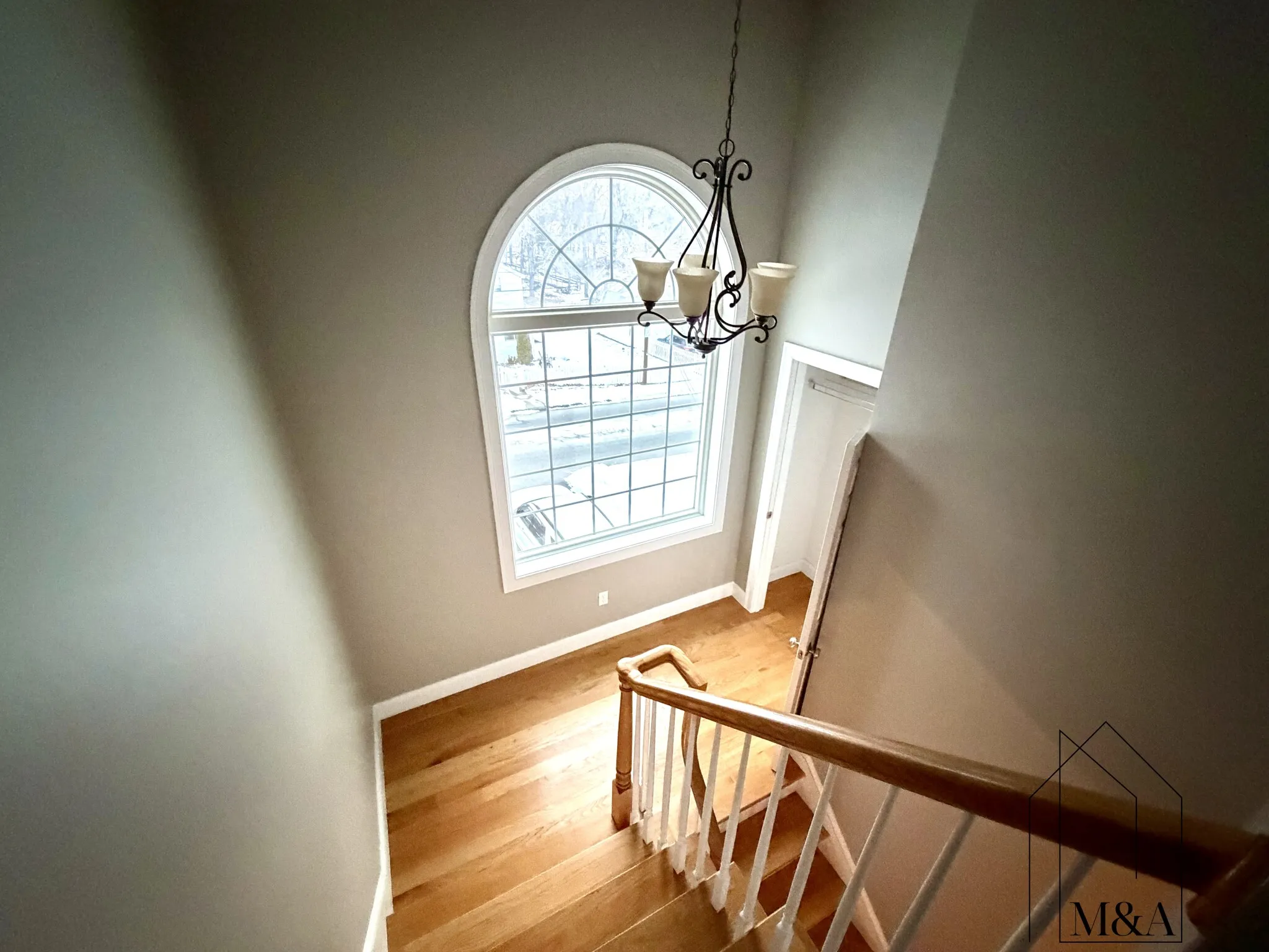 4 bed, 3.5 bath apartment for rent at 46B Dominion Rd Unit 46B, Booth Apartments Area — photo 1 of 36