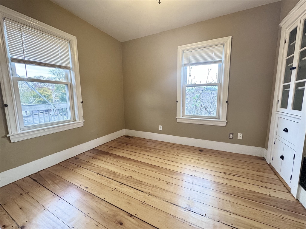 2 bed, 1 bath apartment for rent at 47 1/2 Jamaica St Unit 2, Jamaica Plain — photo 10 of 12