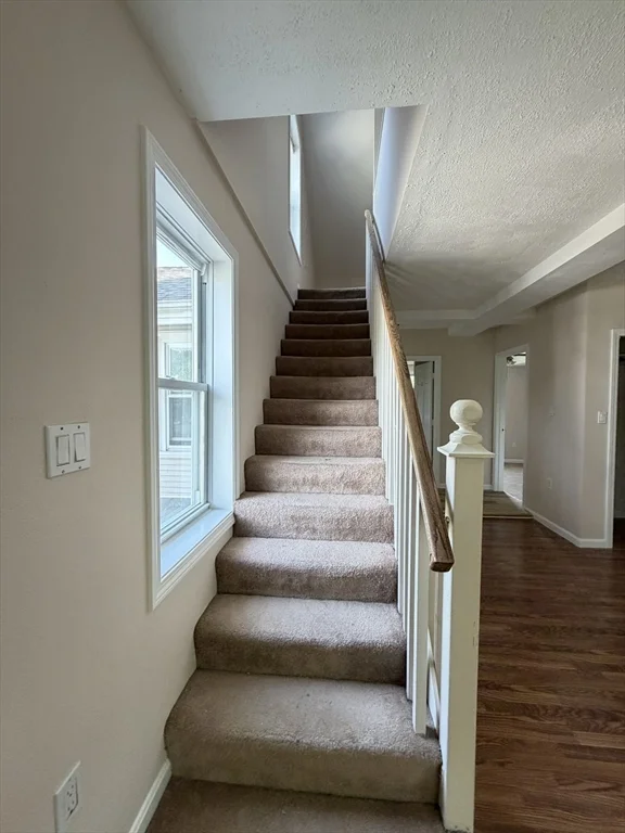 2 bed, 1 bath apartment for rent at 47-49 Dunstable Rd Unit 2, Chelmsford — photo 6 of 20