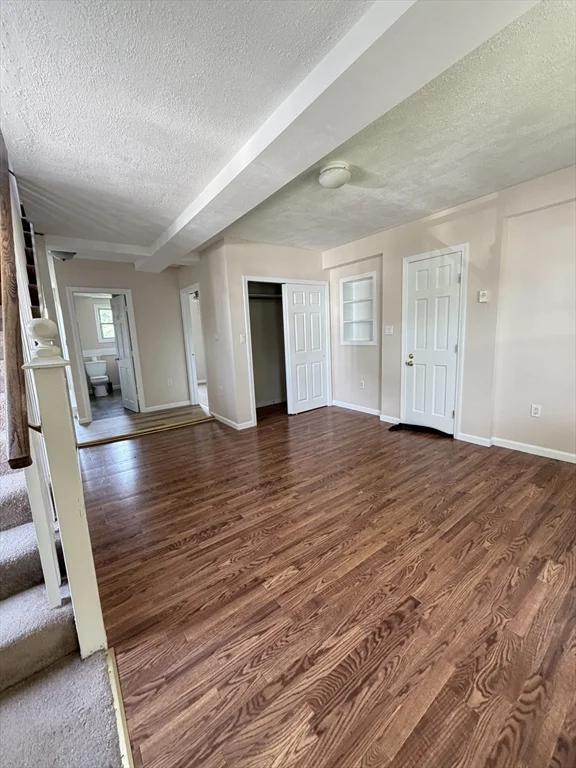 2 bed, 1 bath apartment for rent at 47-49 Dunstable Rd Unit 2, Chelmsford — photo 3 of 20