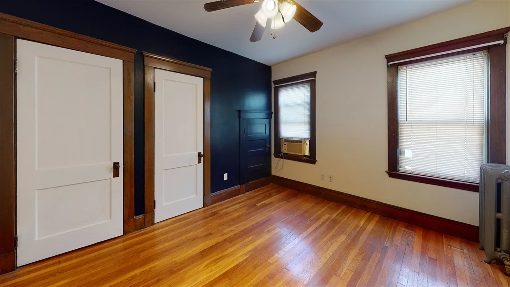 2 bed, 1 bath apartment for rent at 47-49 Rockwell Unit 47, Maplewood — photo 3 of 9