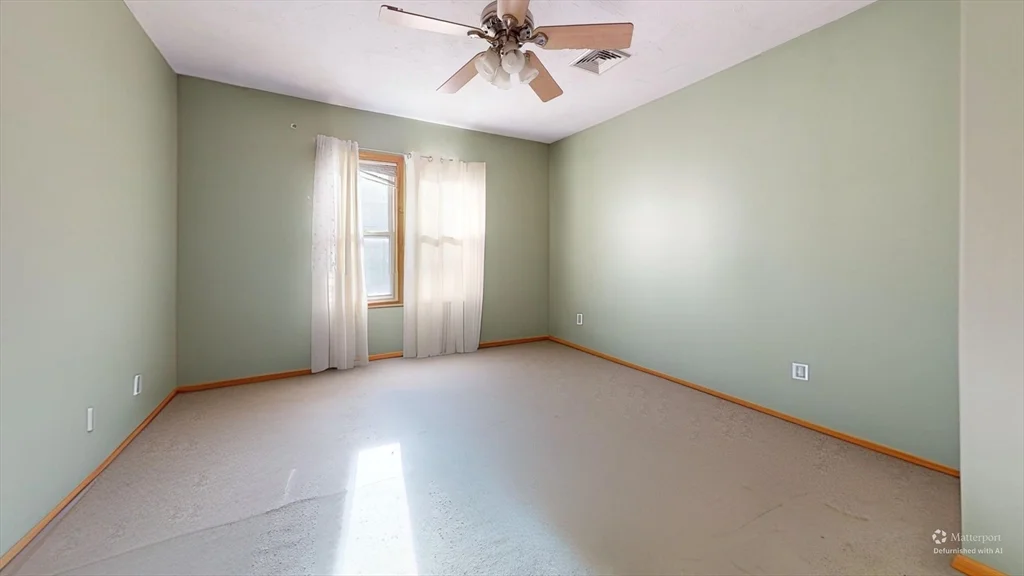 3 bed, 1 bath apartment for rent at 47 - 49 Rockwell Unit 49, Maplewood — photo 4 of 13
