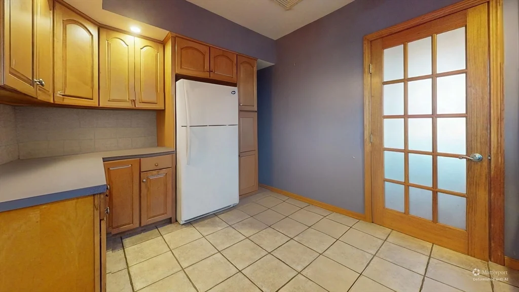 3 bed, 1 bath apartment for rent at 47 - 49 Rockwell Unit 49, Maplewood — photo 2 of 13