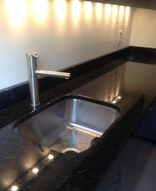 4 bed, 1.5 bath apartment for rent at 47 Algonquin Rd Unit 2, Chestnut Hill — photo 6 of 17