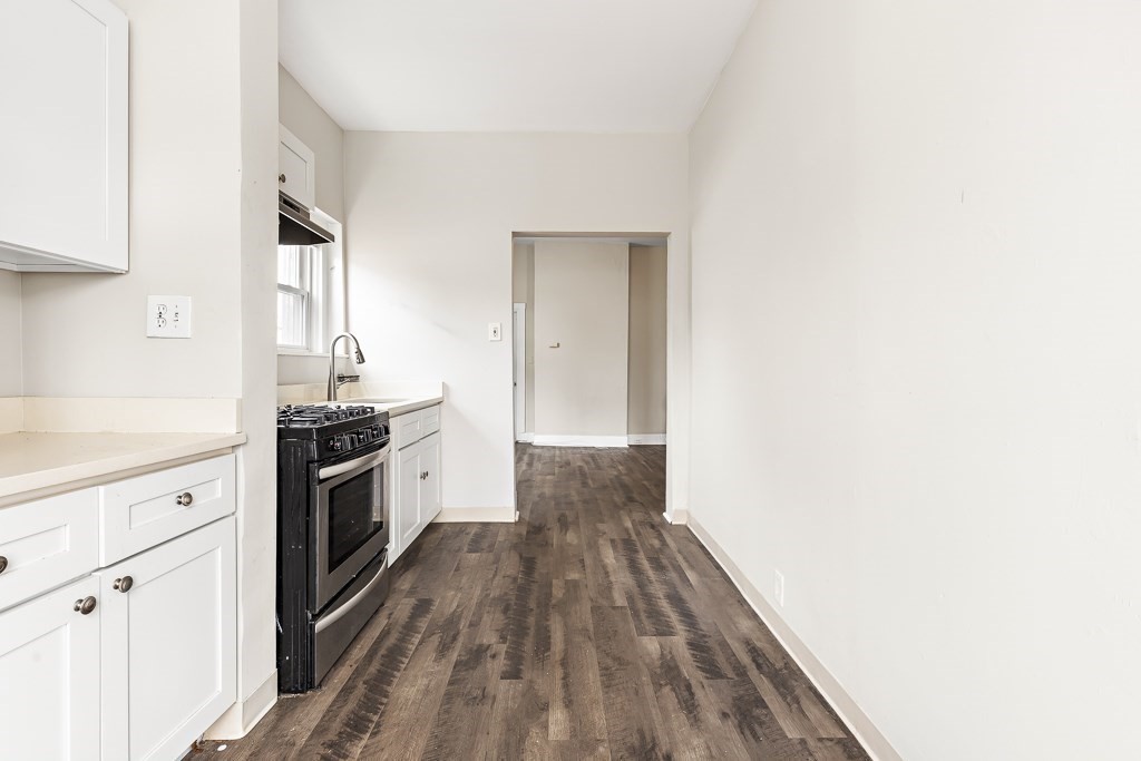 2 bed, 1 bath apartment for rent at 47 Appleton St Unit 2, Quincy — photo 2 of 10