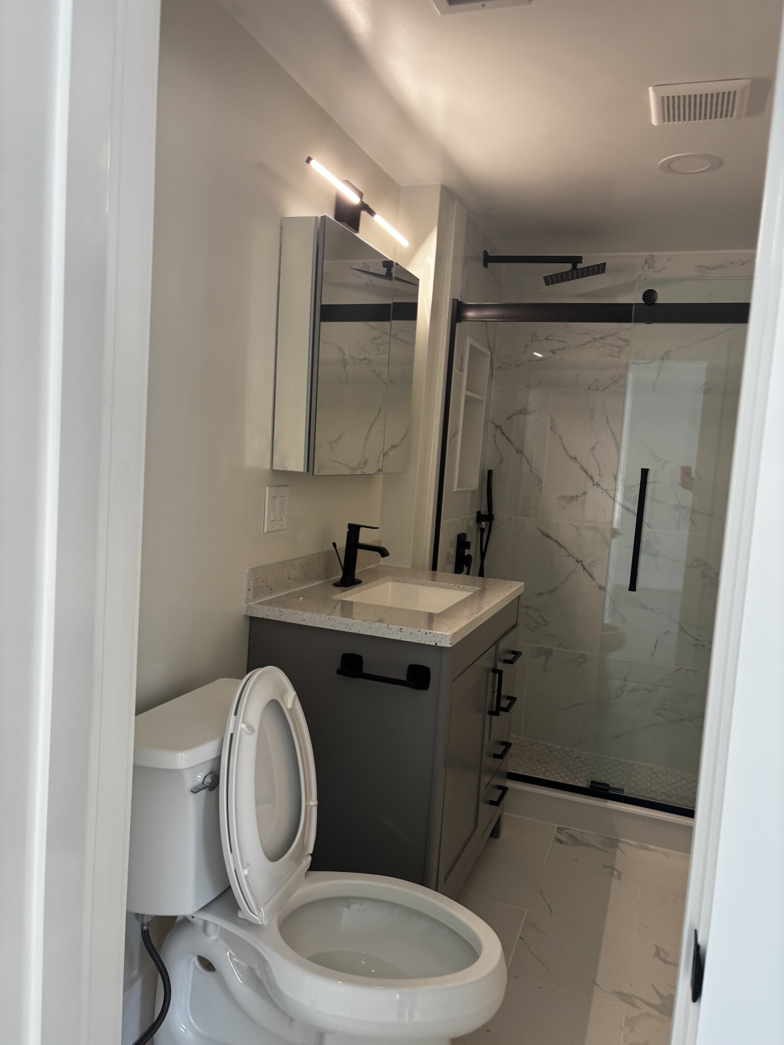 4 bed, 2 bath apartment for rent at 47 Brackett, Brighton — photo 6 of 7