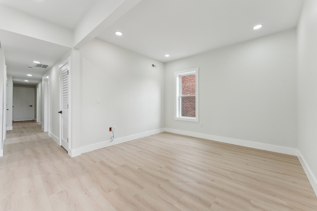 4 bed, 2 bath apartment for rent at 47 Brackett St Unit 2, Oak Square — photo 20 of 23