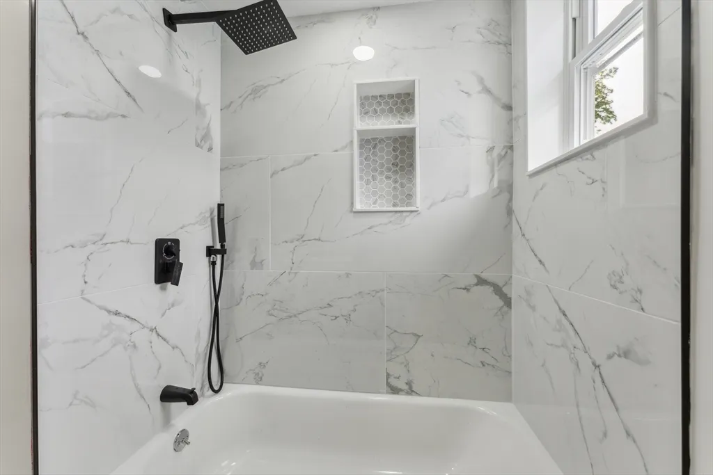 4 bed, 2 bath apartment for rent at 47 Brackett St Unit 3, Oak Square — photo 17 of 34