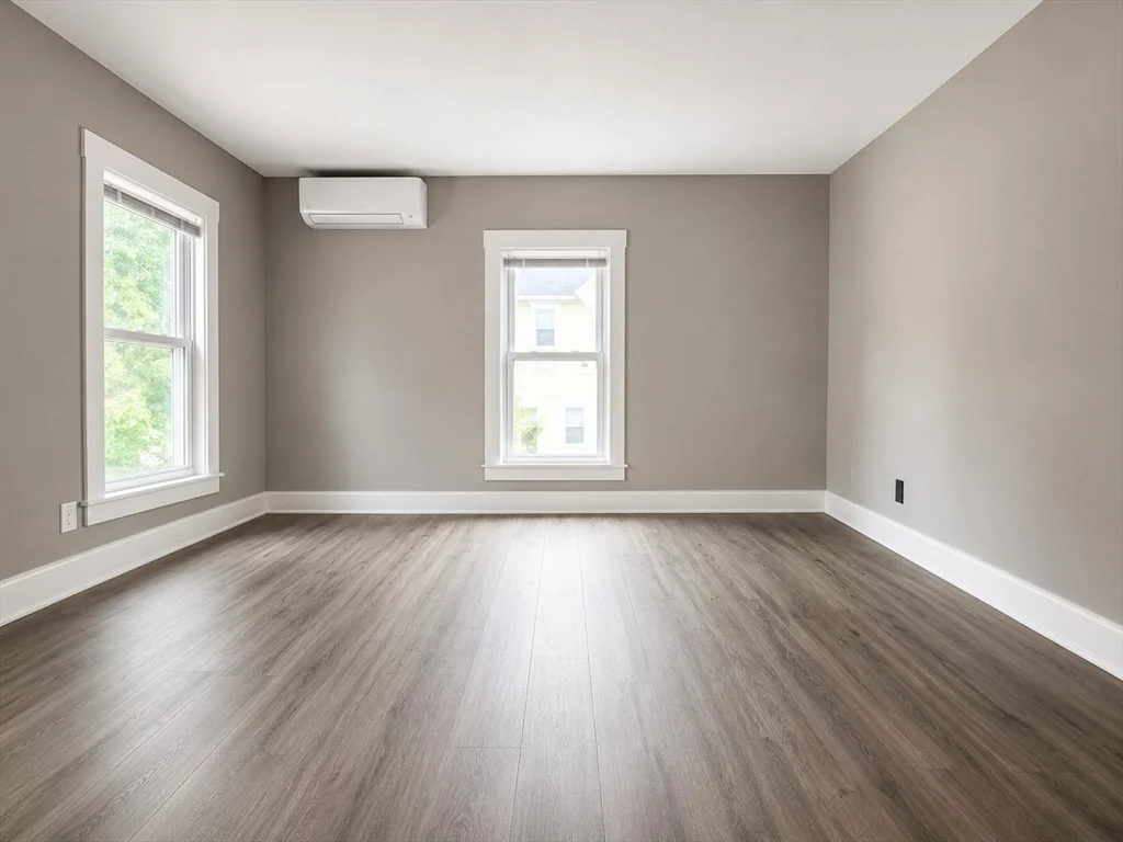 3 bed, 1 bath apartment for rent at 47 Church St Unit 2, Hudson — photo 4 of 26