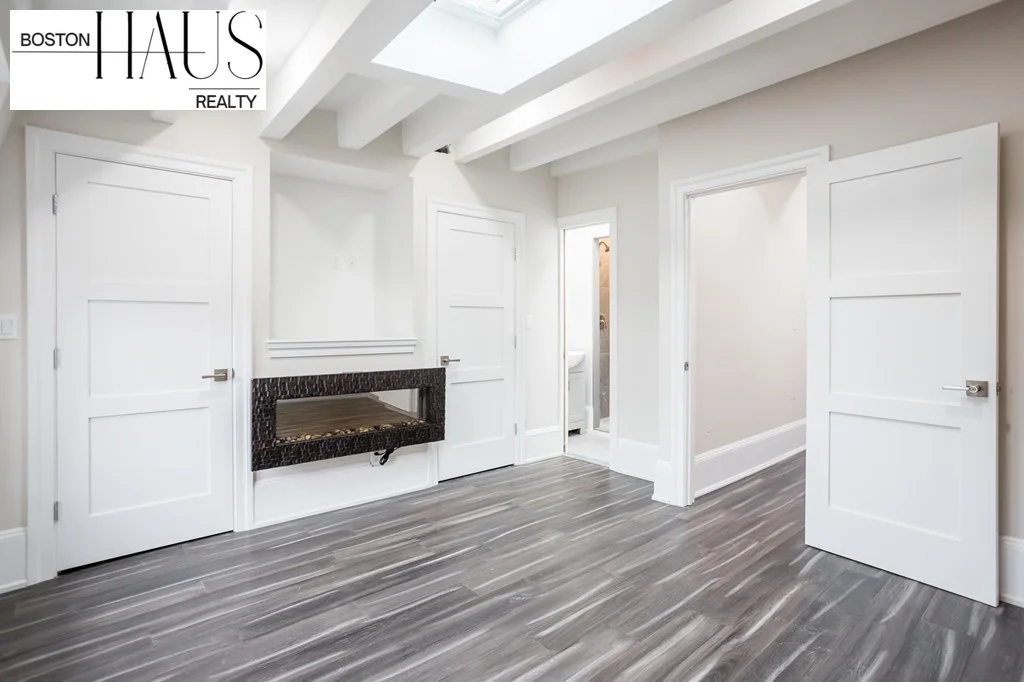 3 bed, 3 bath apartment for rent at 47 Clarendon St Unit 1, South End — photo 1 of 13